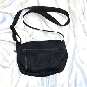 🔴 Lululemon All Night Festival Bag 5L Black 🔴